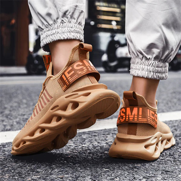 Men's BreezeKnit Sports Sneakers