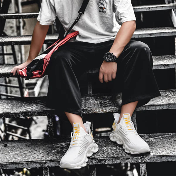 Men's BreezeKnit Sports Sneakers